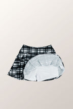 The Twiggy Black and White Plaid Skirt