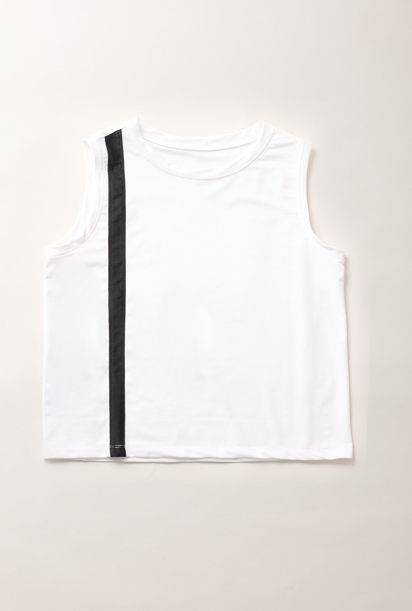 The Twiggy Tank - Courtship Marin