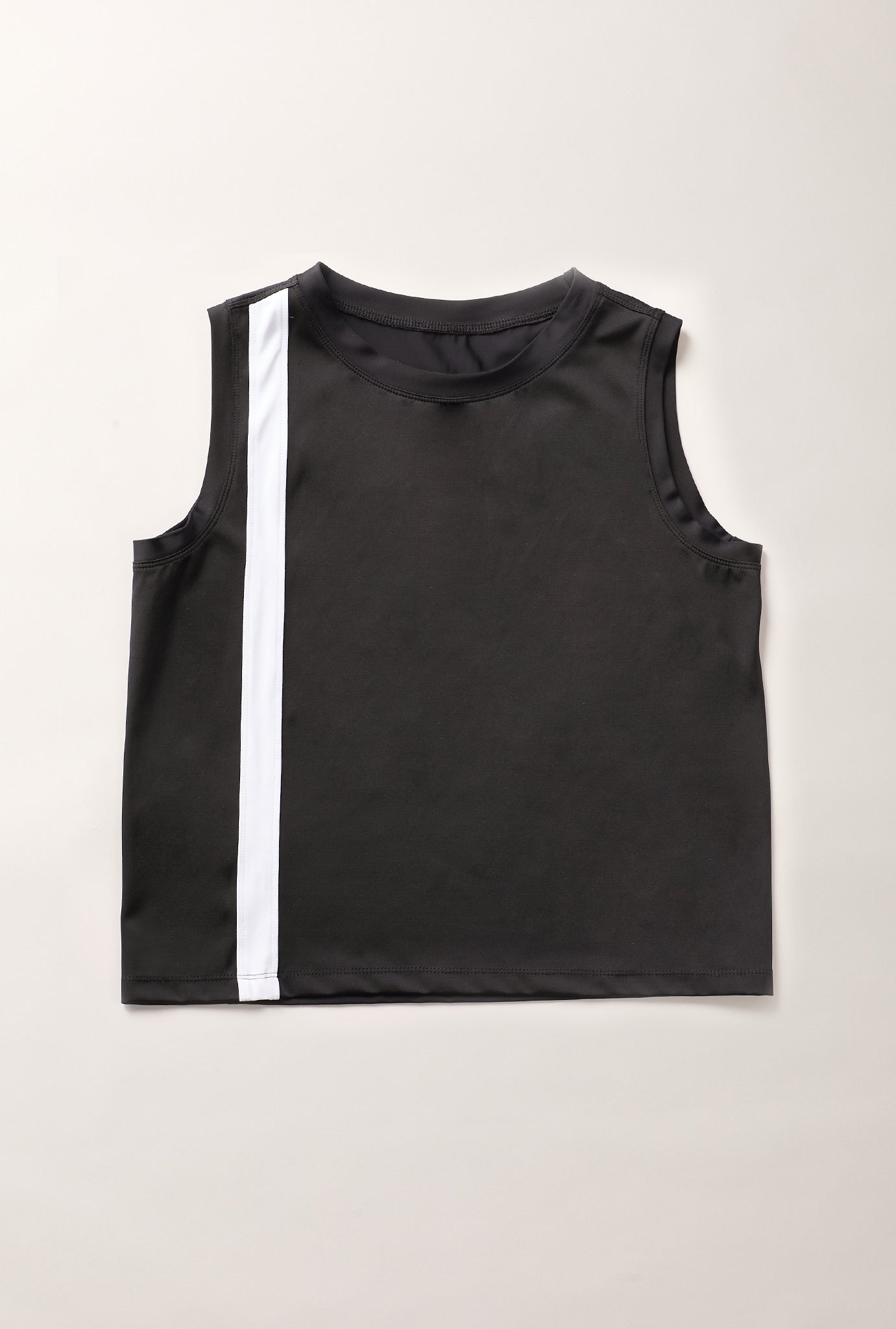 The Twiggy Tank - Courtship Marin